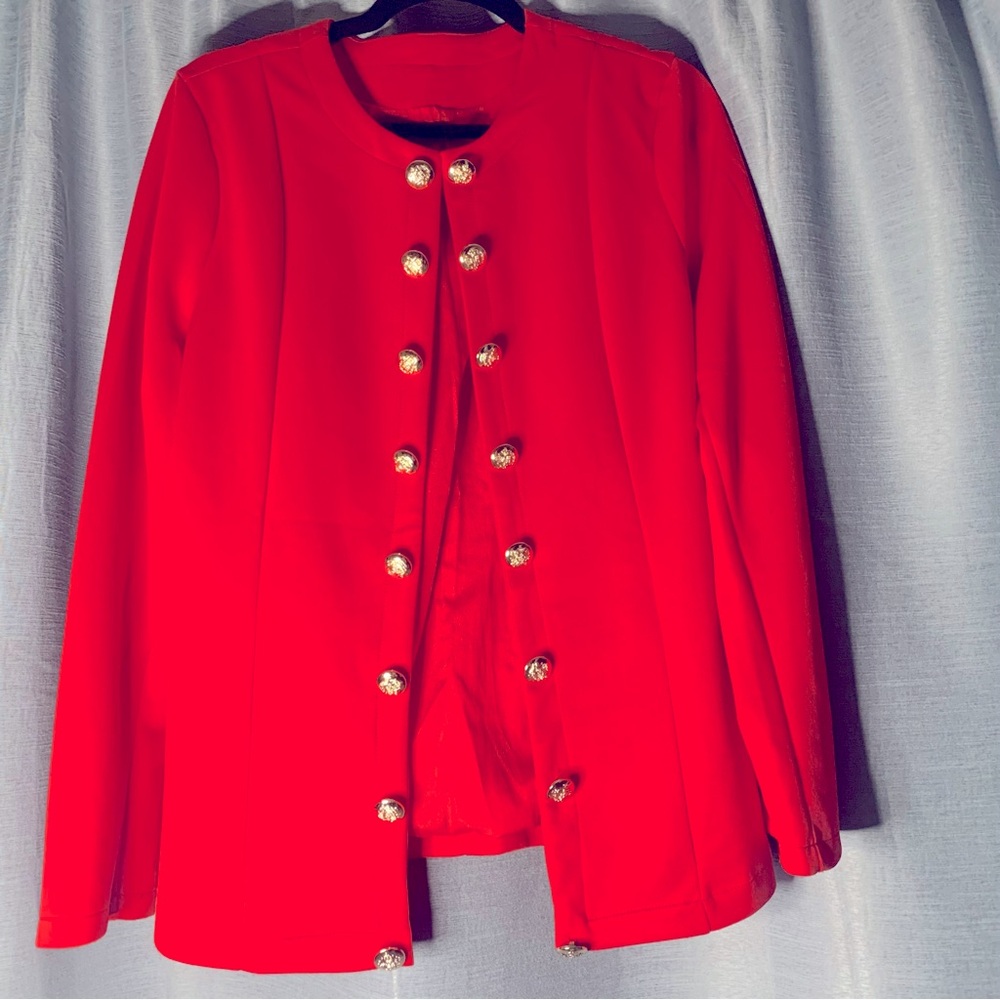 RED TAILORED JACKET 95% polyester 5% spandex wash and dry. Size XL Amazon